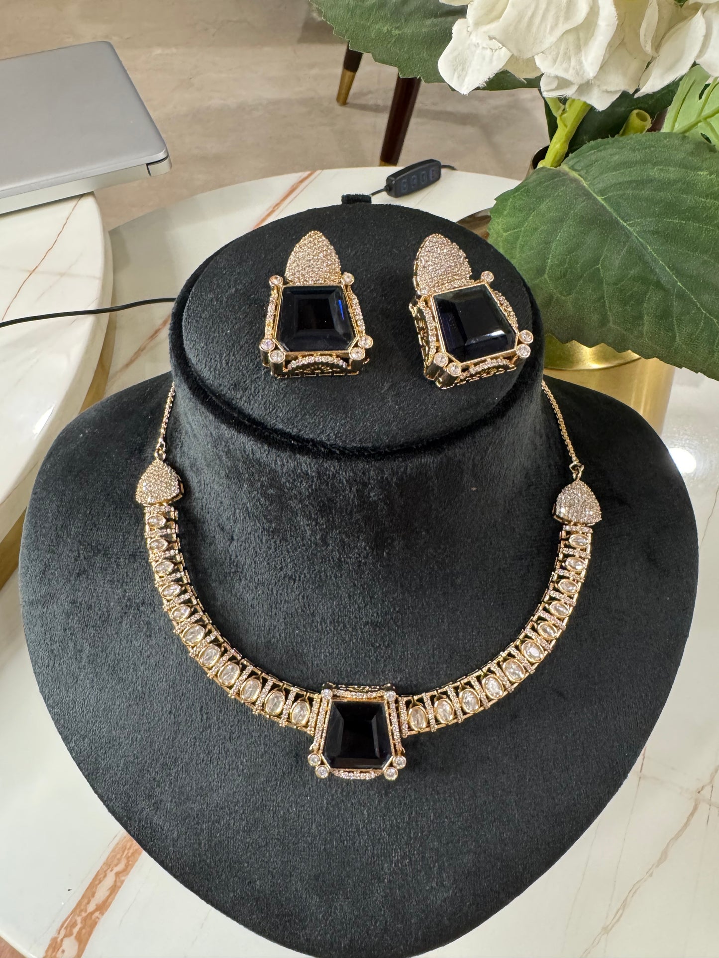 American diamond stylist necklace