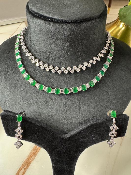 Double layered emerald and diamond necklace
